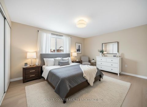 Photo 9 at 50 Wessenger Drive, Holly, Barrie