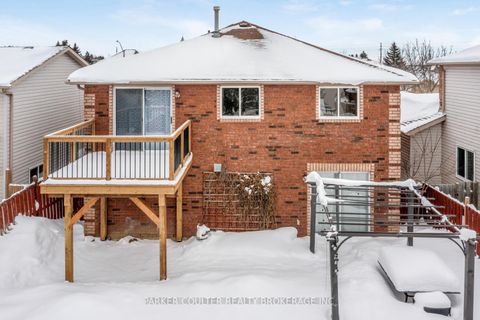Photo 17 at 50 Wessenger Drive, Holly, Barrie