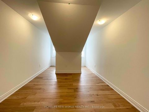 Photo 22 at 65 Schortinghuis Street, Sutton & Jackson's Point, Georgina