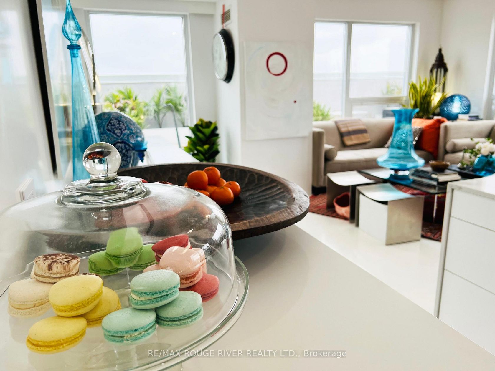 702 - 701 Sheppard Avenue W, Clanton Park, Toronto 