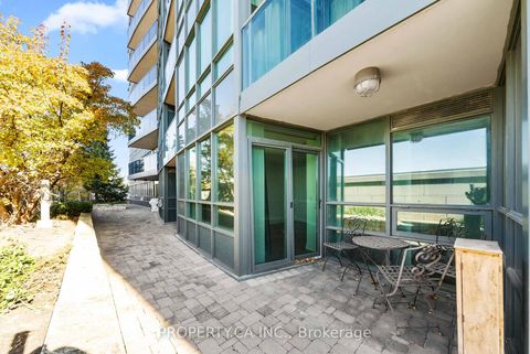 Photo 14 at 309 - 15 Greenview Avenue, Newtonbrook West, Toronto