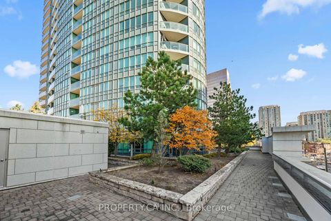 Photo 18 at 309 - 15 Greenview Avenue, Newtonbrook West, Toronto