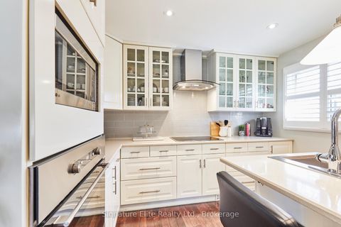 Photo 4 at 593A Scarlett Road, Humber Heights, Toronto