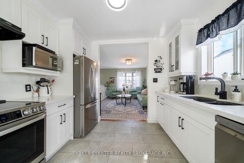 Photo 10 at 92 Snowy Owl Crescent, Little Lake, Barrie