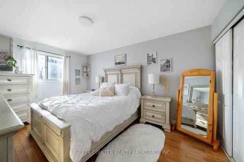 Photo 17 at 92 Snowy Owl Crescent, Little Lake, Barrie