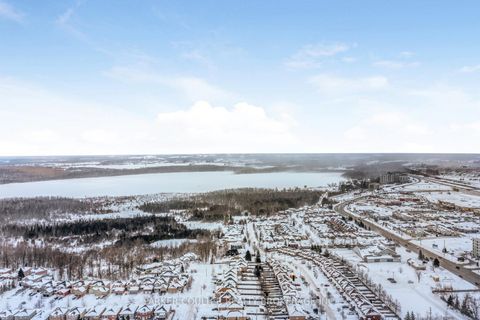 Photo 33 at 92 Snowy Owl Crescent, Little Lake, Barrie