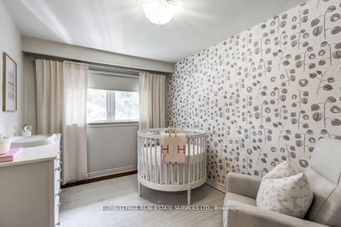 Photo 22 at 6 Cadman Court, Humber Valley, Toronto