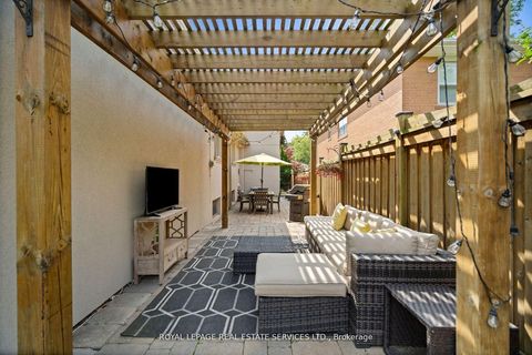 Photo 38 at 6 Cadman Court, Humber Valley, Toronto