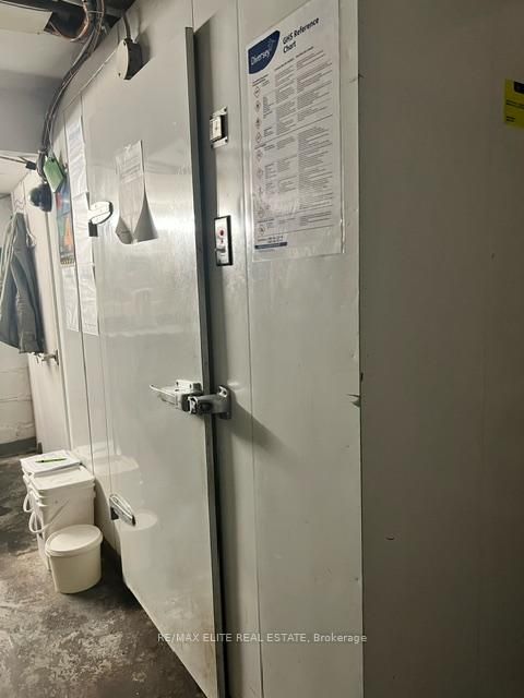 Photo 8 at 2564 Yonge Street, Lawrence Park South, Toronto