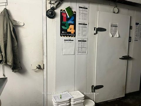 Photo 11 at 2564 Yonge Street, Lawrence Park South, Toronto