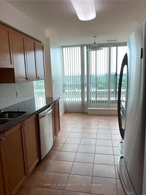 Photo 3 at 2010 - 68 Grangeway Avenue, Woburn, Toronto