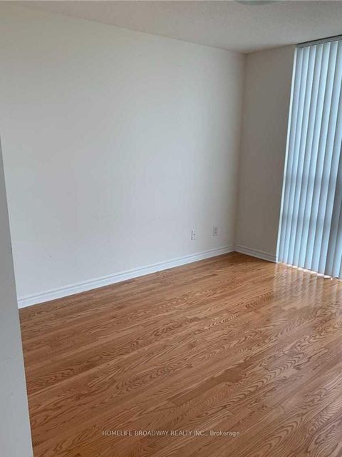 Photo 5 at 2010 - 68 Grangeway Avenue, Woburn, Toronto