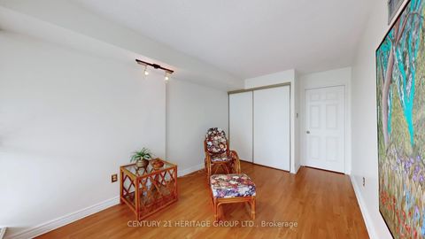 Photo 22 at 418 - 8501 Bayview Avenue, Doncrest, Richmond Hill