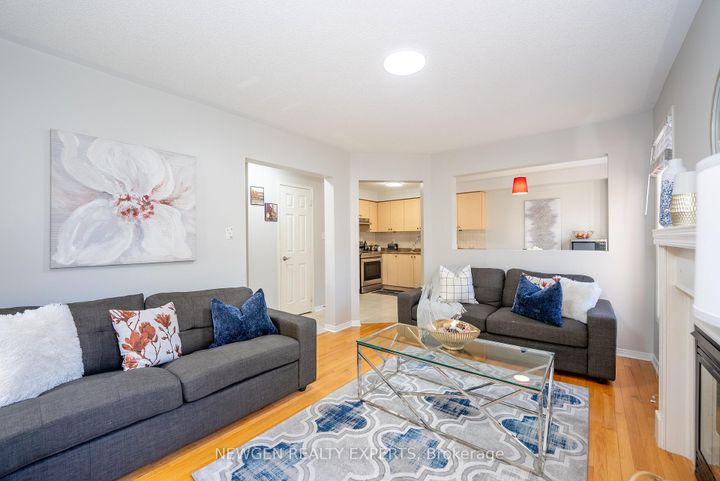 Photo 10 at 87 Luella Crescent, Fletcher's Meadow, Brampton