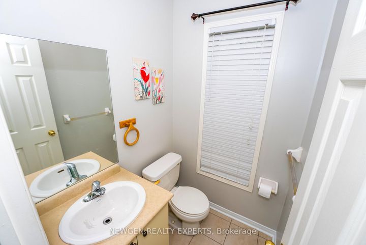 Photo 14 at 87 Luella Crescent, Fletcher's Meadow, Brampton