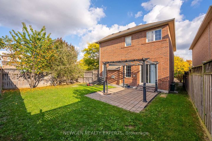 Photo 29 at 87 Luella Crescent, Fletcher's Meadow, Brampton