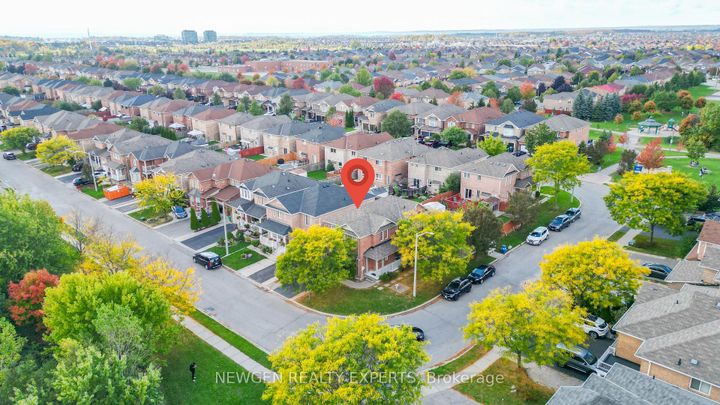 Photo 34 at 87 Luella Crescent, Fletcher's Meadow, Brampton