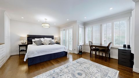 Photo 17 at 33 Beatty Crescent, Aurora Highlands, Aurora