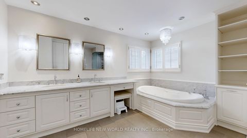 Photo 20 at 33 Beatty Crescent, Aurora Highlands, Aurora