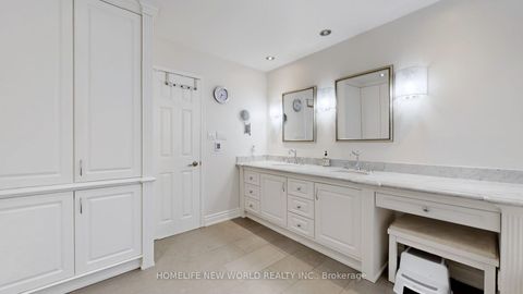 Photo 23 at 33 Beatty Crescent, Aurora Highlands, Aurora