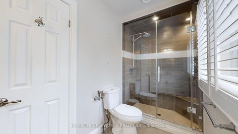 Photo 29 at 33 Beatty Crescent, Aurora Highlands, Aurora