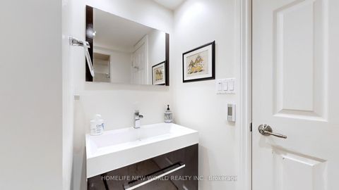 Photo 33 at 33 Beatty Crescent, Aurora Highlands, Aurora