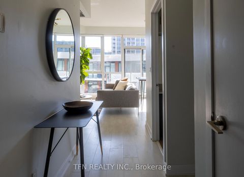 Photo 1 at 726 - 50 Bruyeres Mews, Niagara, Toronto