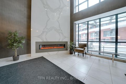 Photo 17 at 726 - 50 Bruyeres Mews, Niagara, Toronto