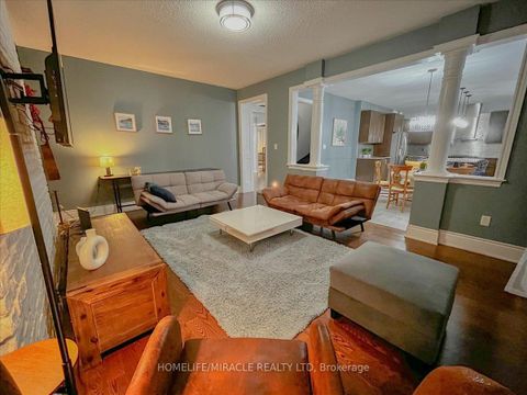 Photo 9 at 7 Riley Street, Cookstown, Innisfil