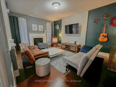 Photo 11 at 7 Riley Street, Cookstown, Innisfil