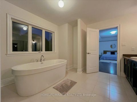 Photo 34 at 7 Riley Street, Cookstown, Innisfil