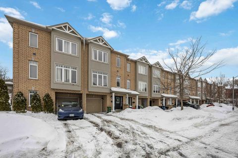 Photo 2 at 4 Curran Hall Crescent, Morningside, Toronto