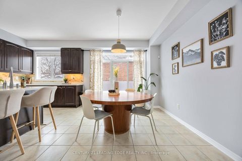 Photo 17 at 4 Curran Hall Crescent, Morningside, Toronto