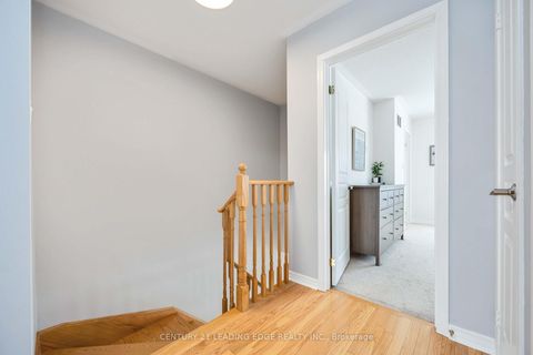 Photo 25 at 4 Curran Hall Crescent, Morningside, Toronto