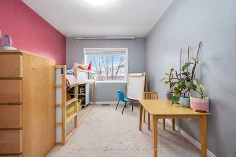 Photo 34 at 4 Curran Hall Crescent, Morningside, Toronto