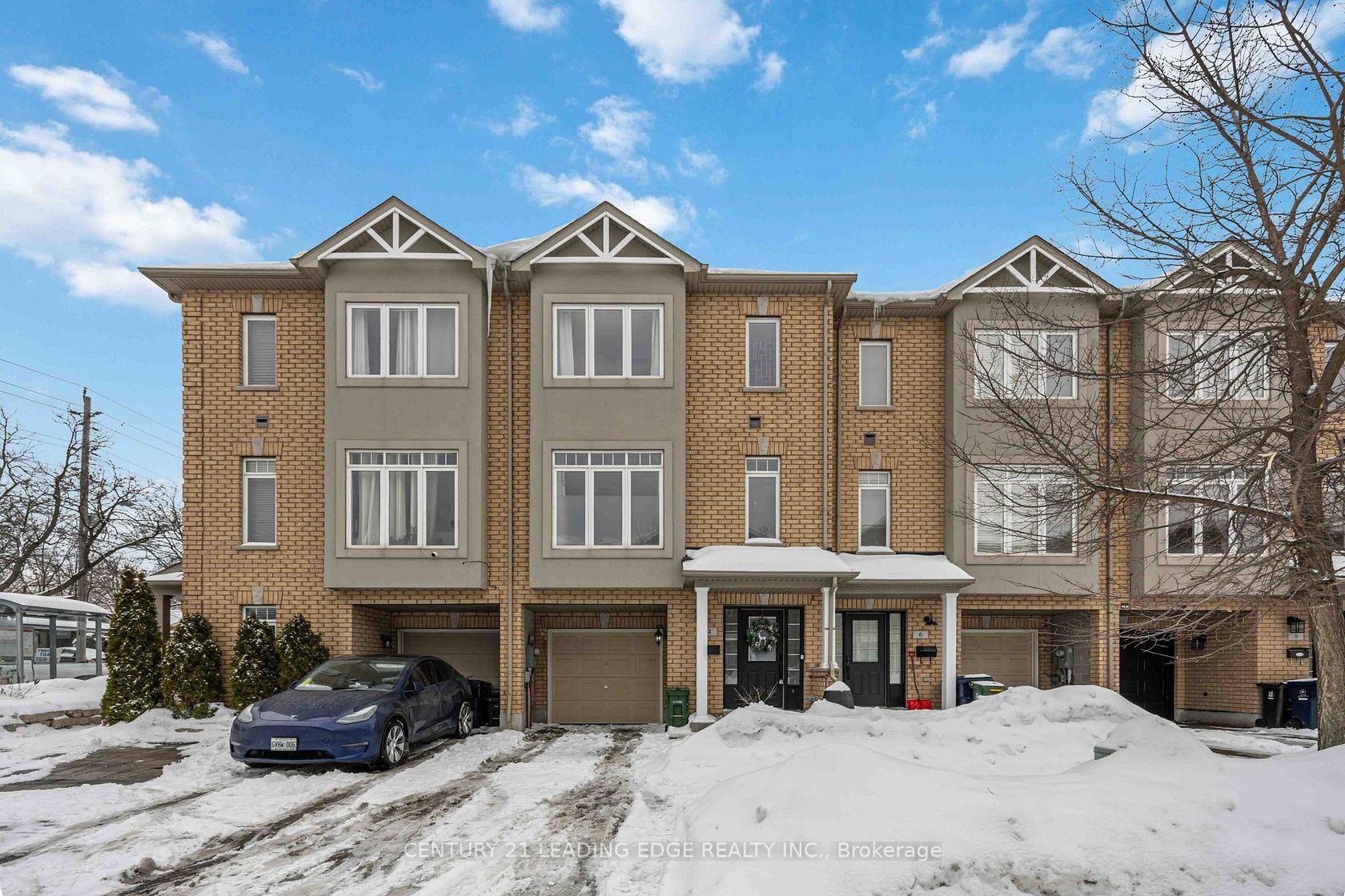 4 Curran Hall Crescent, Morningside, Toronto 