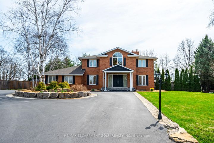 Photo 0 at 24 JOHN MARTIN Crescent, Rural Flamborough, Hamilton