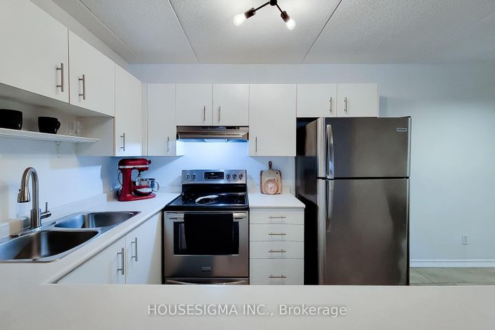 Photo 6 at 204 - 4003 Kilmer Drive, Tansley, Burlington