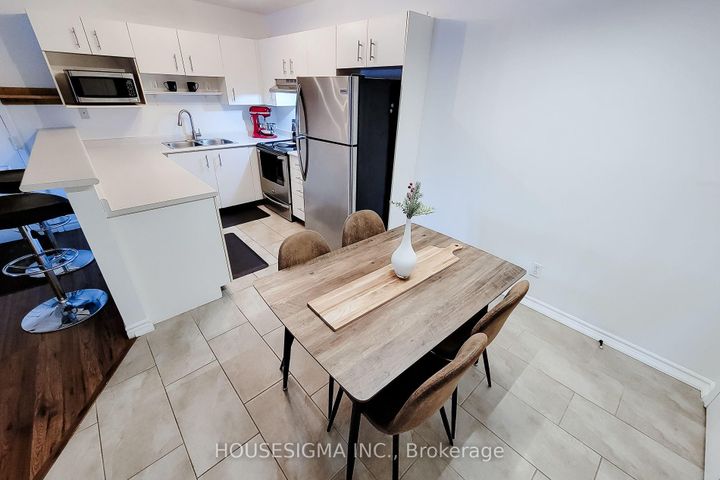 Photo 9 at 204 - 4003 Kilmer Drive, Tansley, Burlington