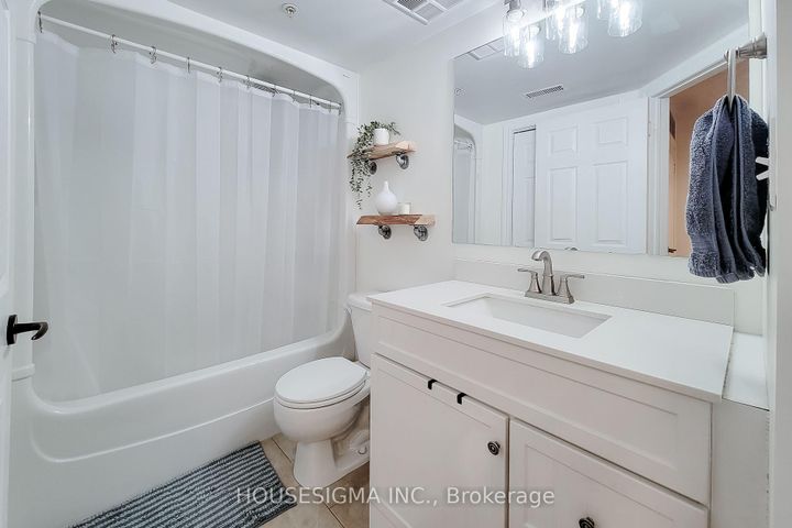 Photo 23 at 204 - 4003 Kilmer Drive, Tansley, Burlington