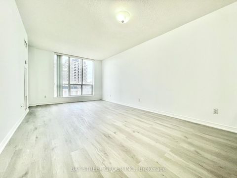 Photo 6 at 401 - 55 Harrison Garden Boulevard, Willowdale East, Toronto