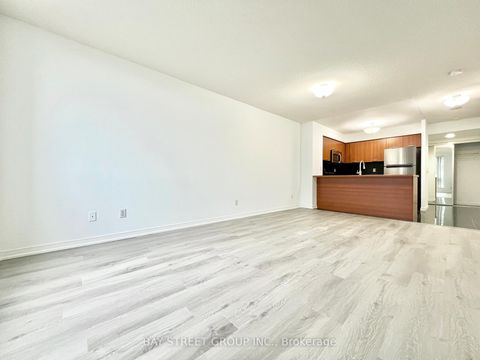 Photo 11 at 401 - 55 Harrison Garden Boulevard, Willowdale East, Toronto