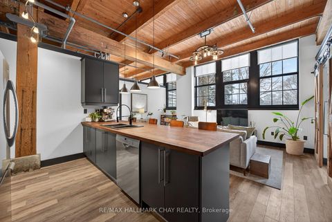 Photo 3 at 106 - 543 Timothy Street, Central Newmarket, Newmarket