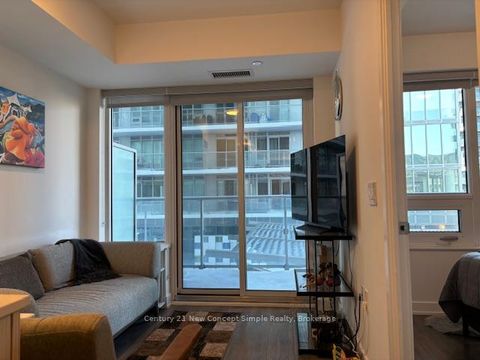 Photo 9 at 702 - 195 Redpath Avenue, Mount Pleasant West, Toronto