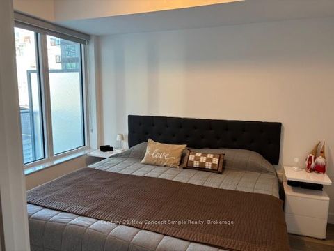 Photo 10 at 702 - 195 Redpath Avenue, Mount Pleasant West, Toronto