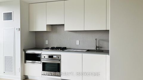 Photo 9 at 705 - 2720 Dundas Street W, Junction Area, Toronto