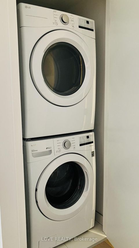 Photo 15 at 705 - 2720 Dundas Street W, Junction Area, Toronto