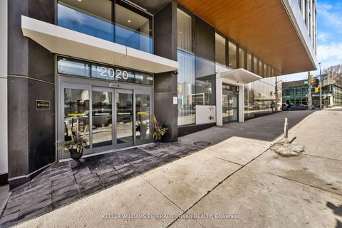 Photo 11 at 322 - 2020 Bathurst Street, Cedarvale, Toronto