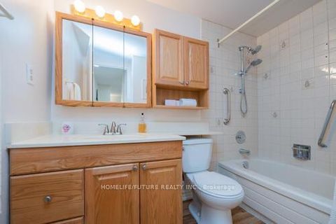 Photo 17 at 1405 - 1360 York Mills Road, Donalda, Toronto