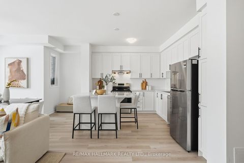 Photo 9 at 98 Yorkshire Drive E, Rural Barrie Southeast, Barrie